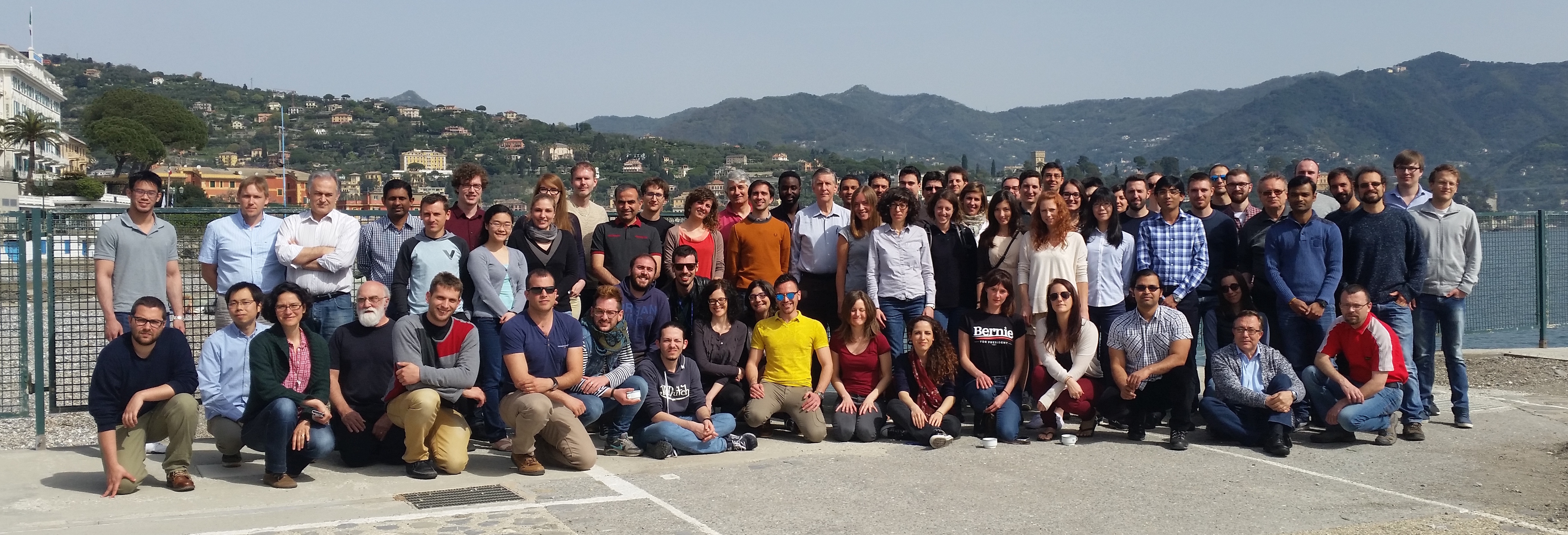 700px|thumb|センター